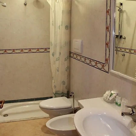 Al Mercato Panzió 4*