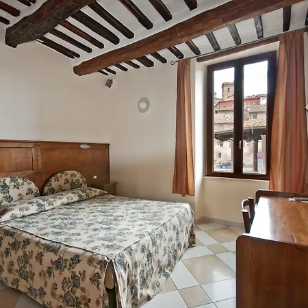 B&B Al Mercato Di Elca Srl 3* Sienne