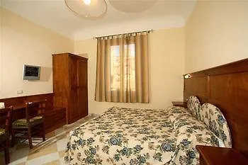 Alojamento de Acomodação e Pequeno-almoço B&B Al Mercato Di Elca Srl 3*
